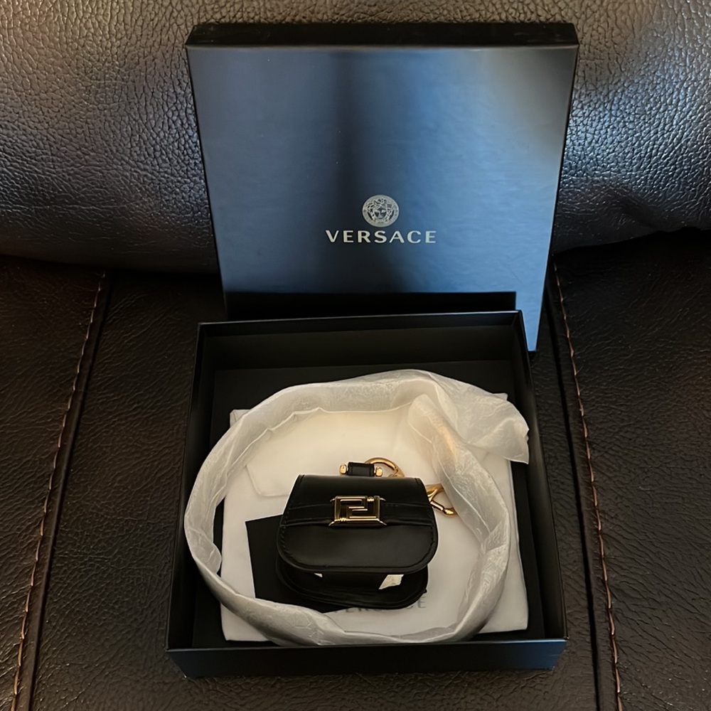Versace unisex Greca goddess logo monogram leather AirPods Pro lanyard case NEW - Picture 11 of 11